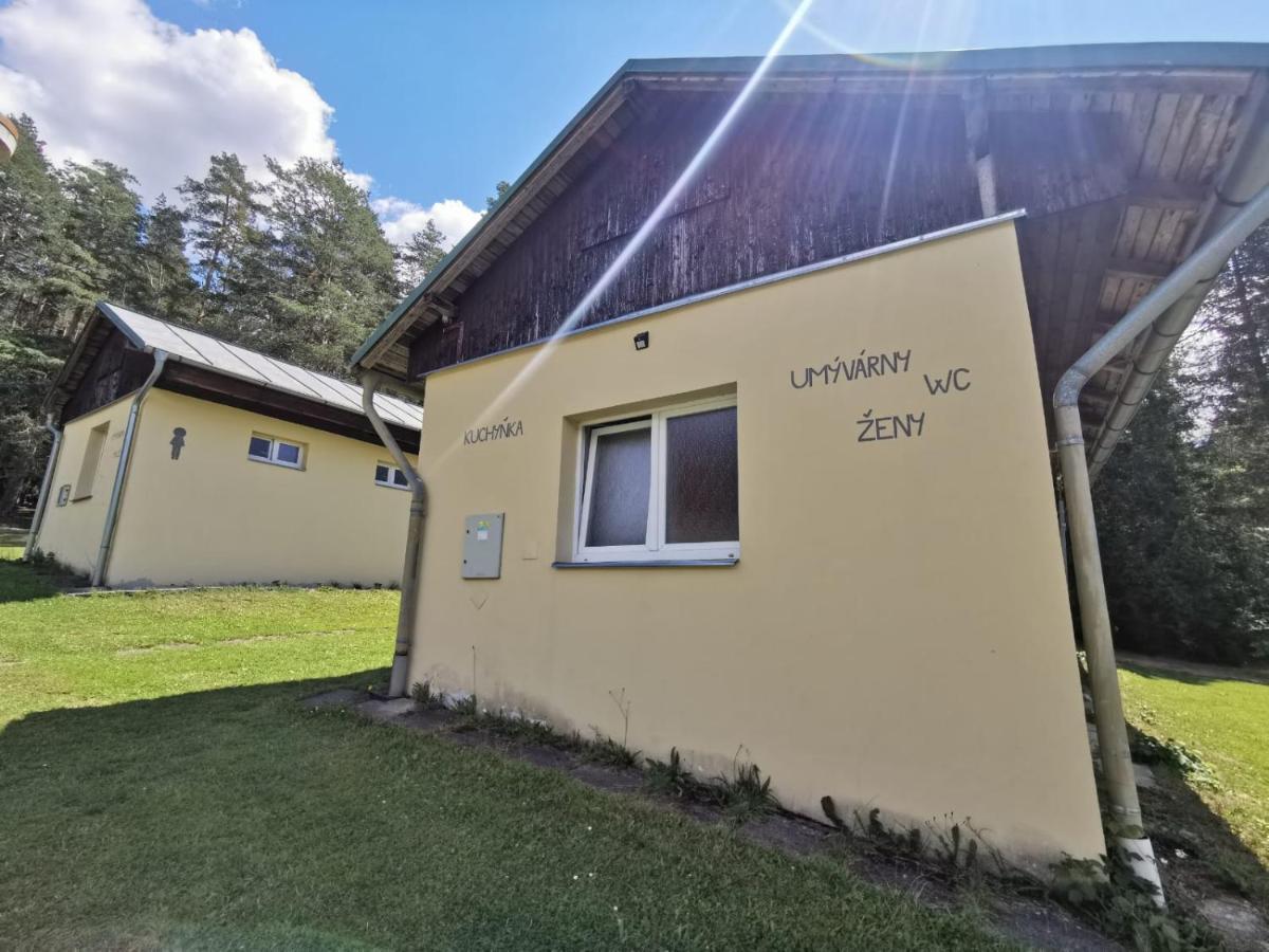 Cyklocamp Pod Landstejnem Hotel Stare Mesto  ภายนอก รูปภาพ